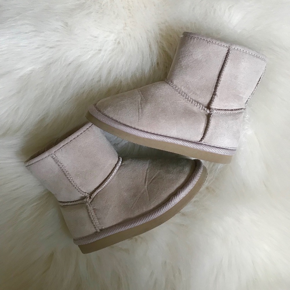 Girl’s Old Navy Boots || Beige || Size 8 Toddler